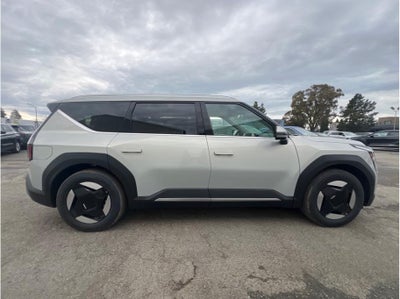 2026 Kia EV9 WIND
