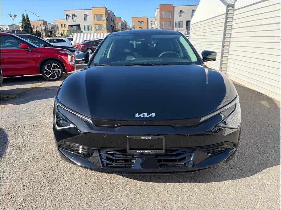 2025 Kia EV6 Wind