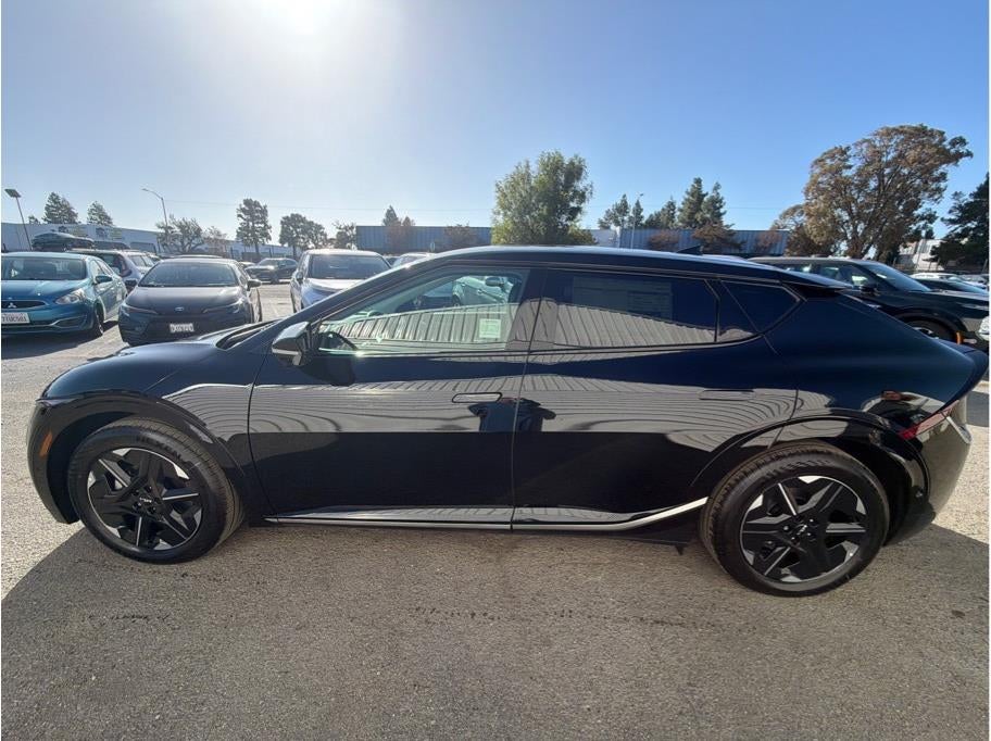 2025 Kia EV6 Wind