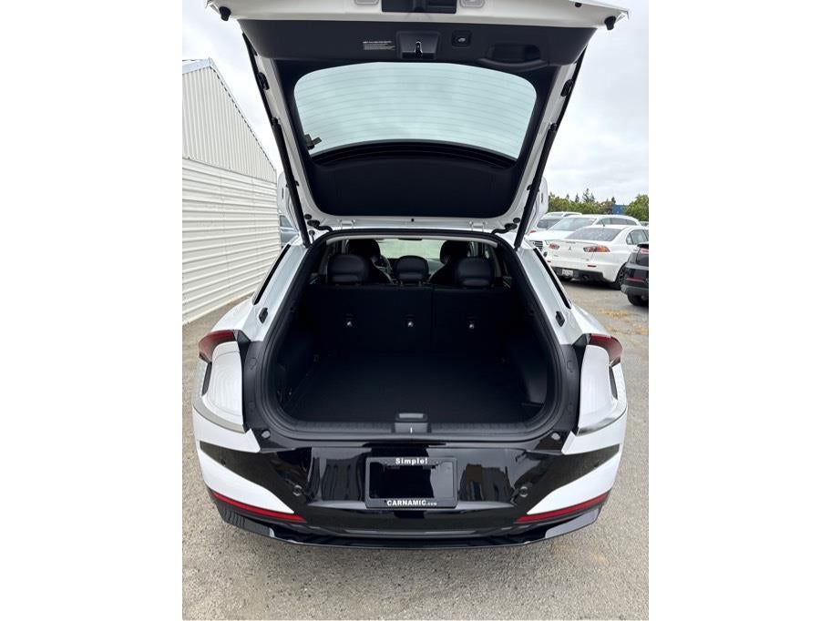 2025 Kia EV6 Wind