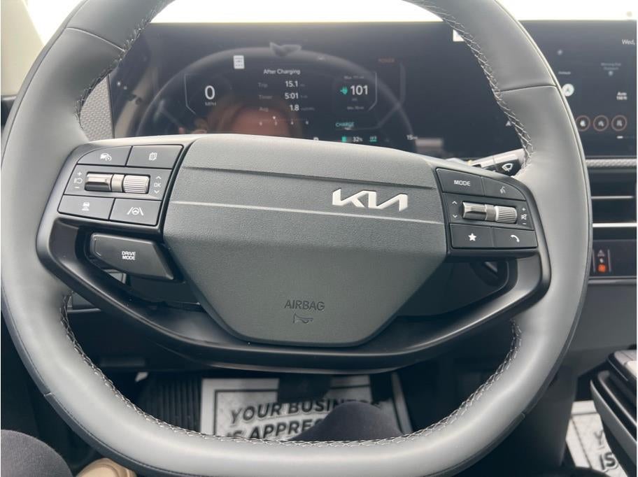2025 Kia EV6 Wind