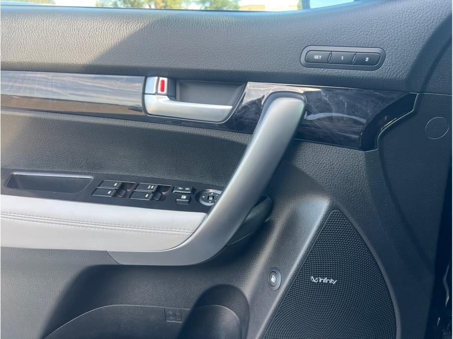 2014 Kia Sorento Limited-SXL Sport Utility 4D