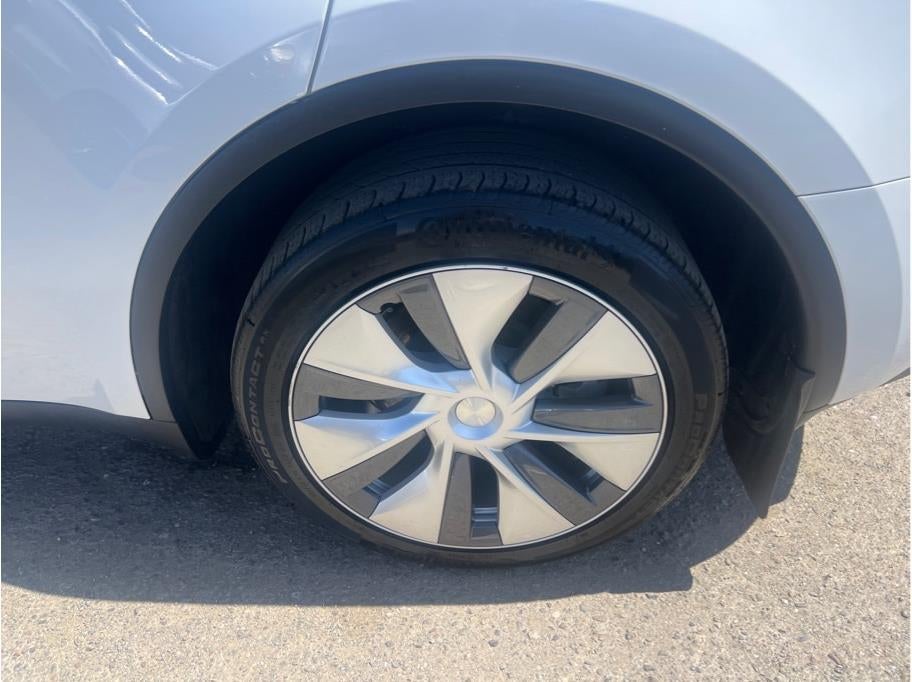 2023 Tesla Model Y Standard Sport Utility 4D