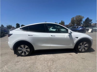 2023 Tesla Model Y Standard Sport Utility 4D