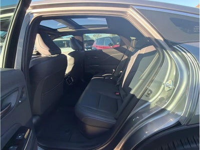 2025 Toyota Crown Platinum Sedan 4D