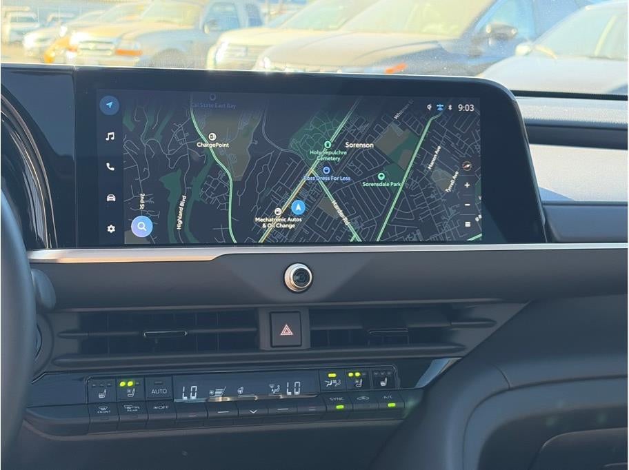 2025 Toyota Crown Platinum Sedan 4D