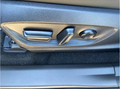 2025 Toyota Crown Platinum Sedan 4D