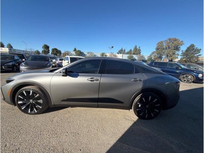 2025 Toyota Crown Platinum Sedan 4D