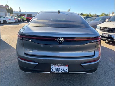 2025 Toyota Crown Platinum Sedan 4D