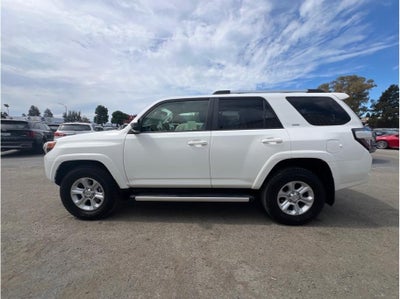 2019 Toyota 4Runner SR5 Sport Utility 4D