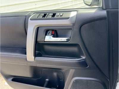 2019 Toyota 4Runner SR5 Sport Utility 4D