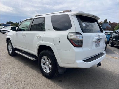 2019 Toyota 4Runner SR5 Sport Utility 4D
