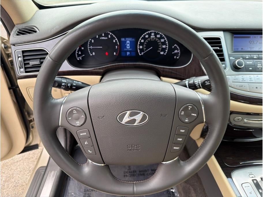 2011 Hyundai Genesis 3.8 Sedan 4D
