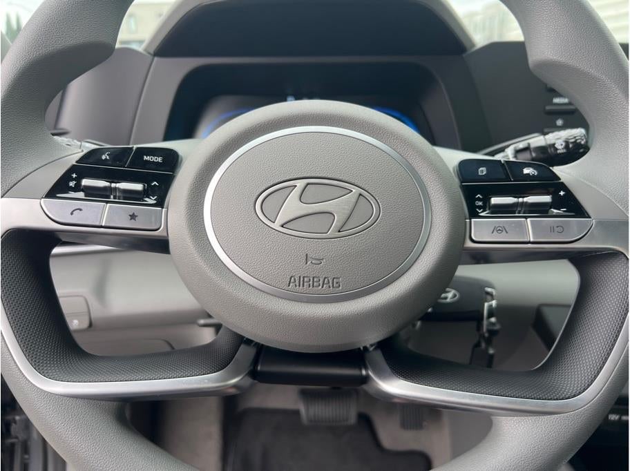 2026 Hyundai Elantra SE Sedan 4D