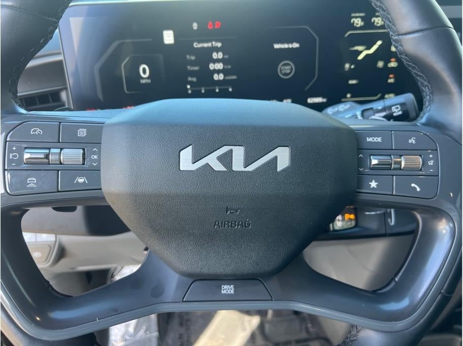 2024 Kia EV9 Light Sport Utility 4D