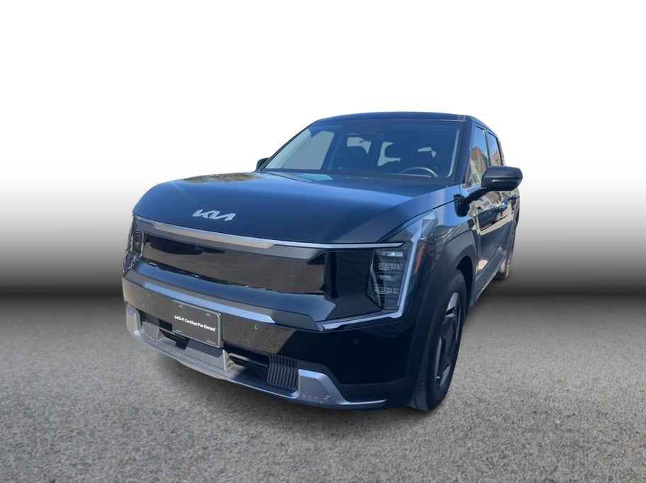 2024 Kia EV9 Light L/R's photo