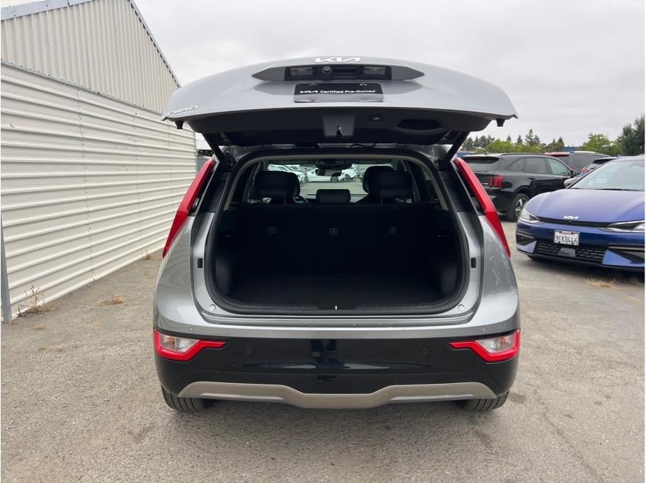 2023 Kia Niro EV Wind Wagon 4D