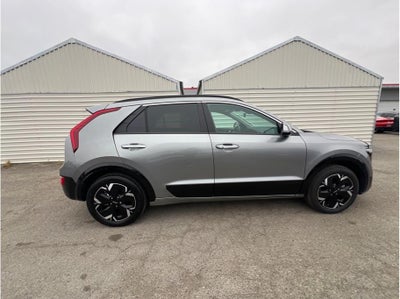 2023 Kia Niro EV Wind Wagon 4D