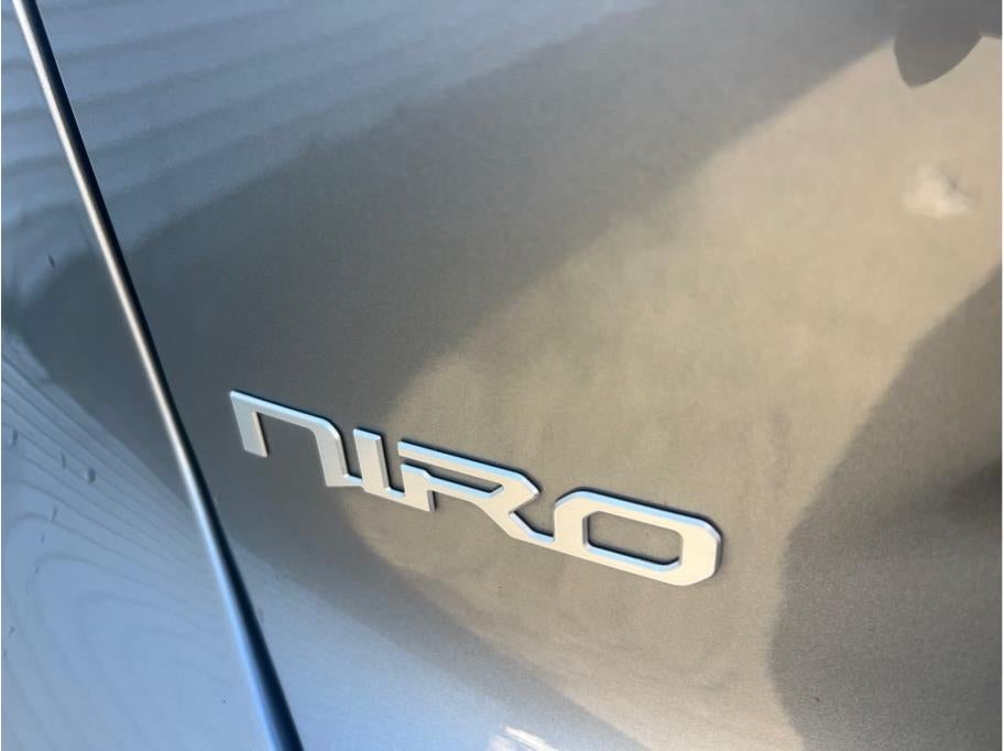 2023 Kia Niro EX Touring Wagon 4D