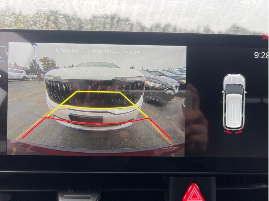 2026 Kia Carnival Hybrid LX