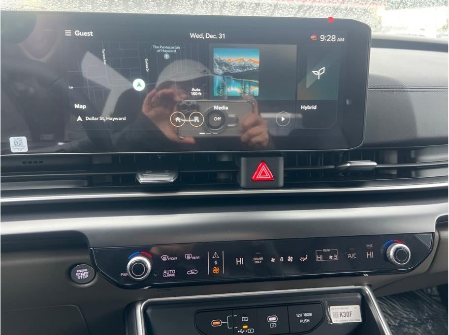 2026 Kia Carnival Hybrid LX