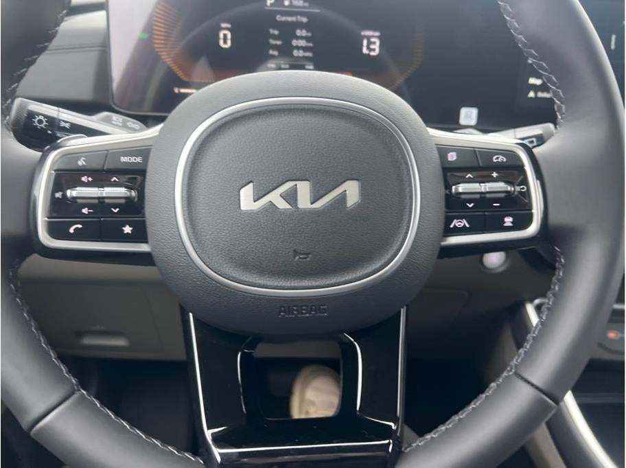 2026 Kia Carnival Hybrid LX