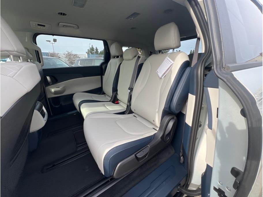 2026 Kia Carnival Hybrid EX Van 4D