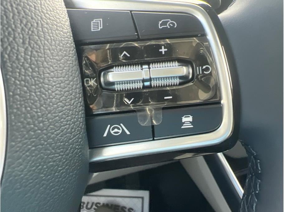 2026 Kia Carnival Hybrid EX Van 4D