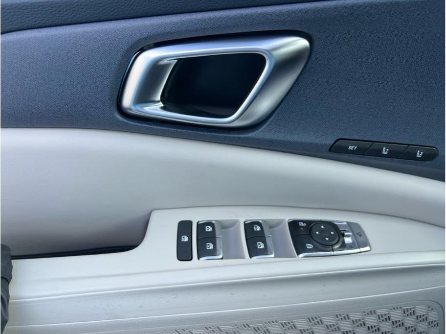 2026 Kia Carnival Hybrid EX Van 4D