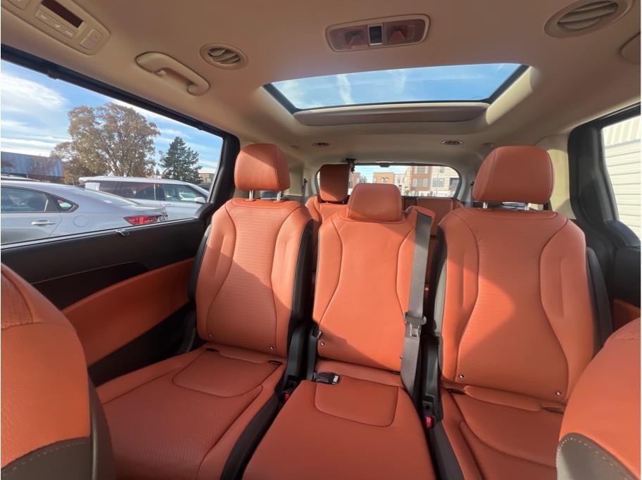 2026 Kia Carnival Hybrid SX Prestige