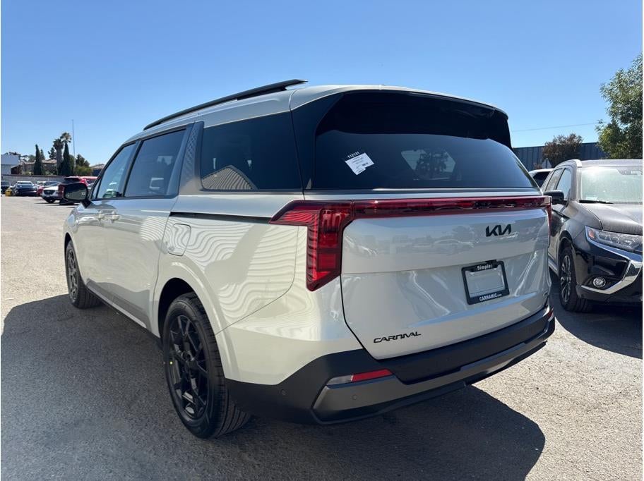 2026 Kia Carnival Hybrid SX