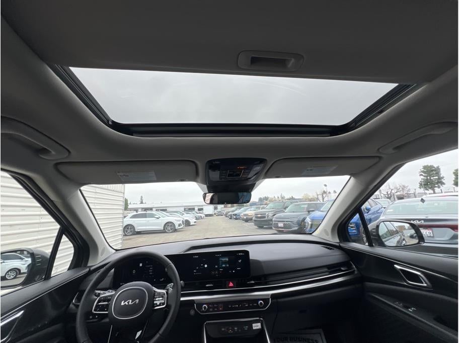 2026 Kia Carnival Hybrid SX