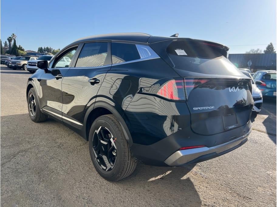 2026 Kia Sportage Hybrid EX Sport Utility 4D