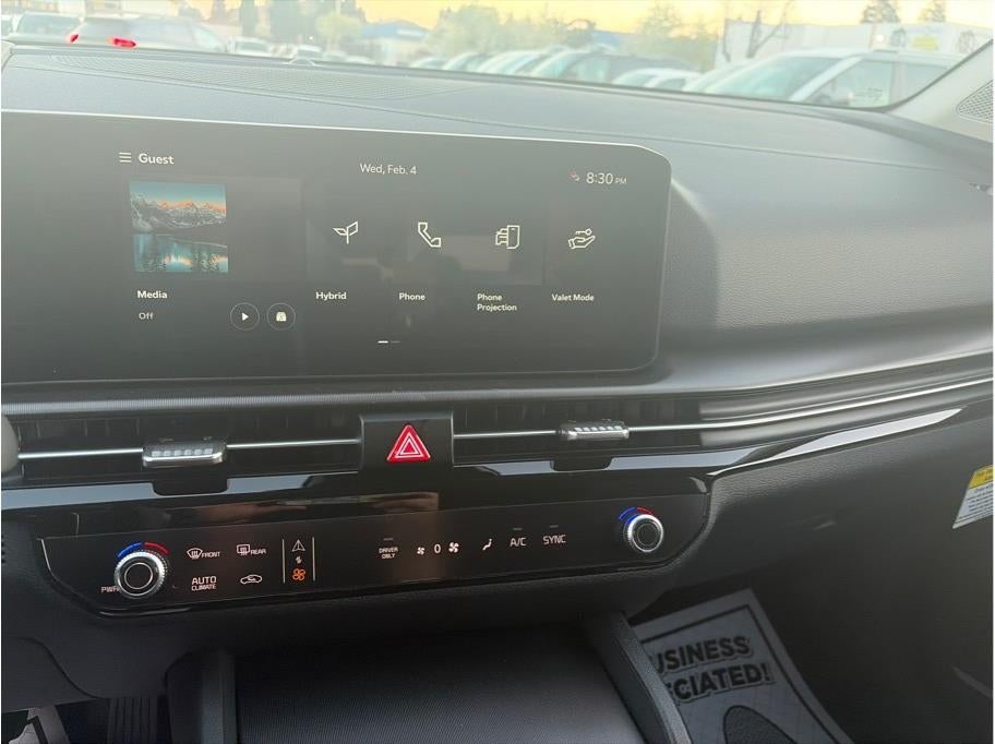 2026 Kia Sportage Hybrid EX Sport Utility 4D