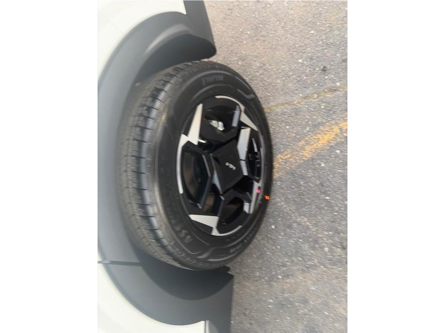 2026 Kia Sportage Hybrid EX Sport Utility 4D