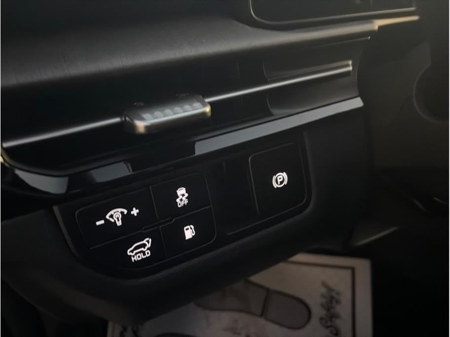 2026 Kia Sportage Plug In Hybrid X-Line