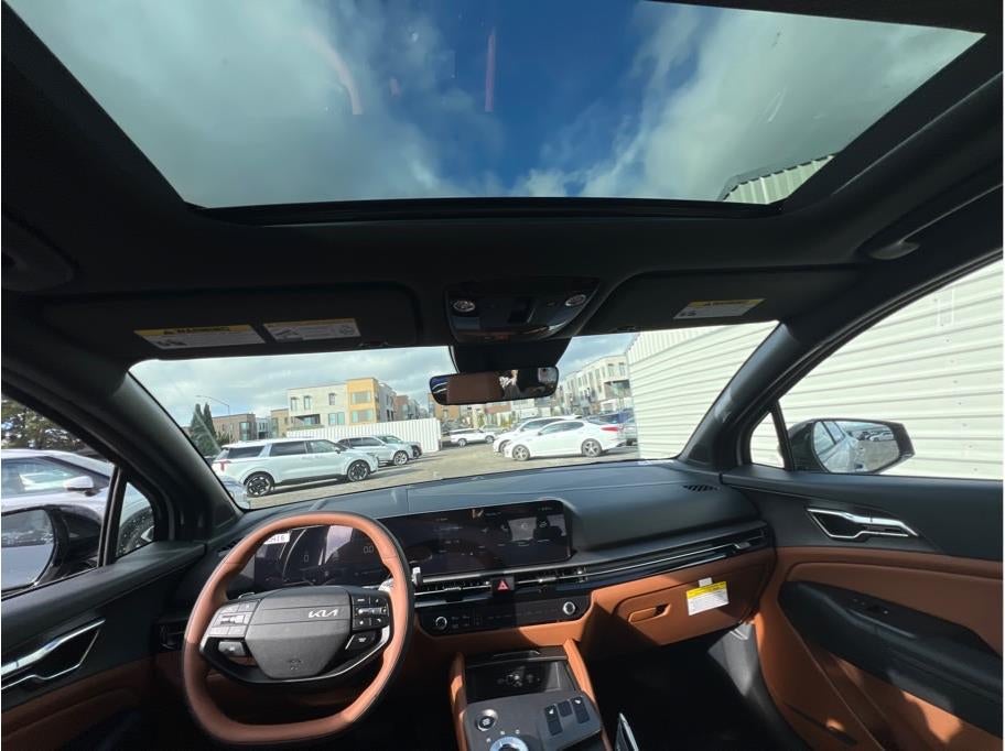 2026 Kia Sportage Plug In Hybrid X-Line