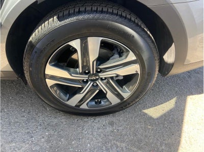 2023 Kia Sorento Hybrid SX-Prestige Sport Utility 4D