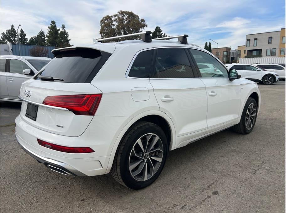 2023 Audi Q5 45 TFSI S line Premium Plus Sport Utility 4D