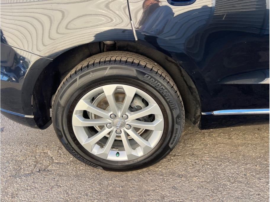 2013 Audi Q5 2.0T Premium Plus Sport Utility 4D