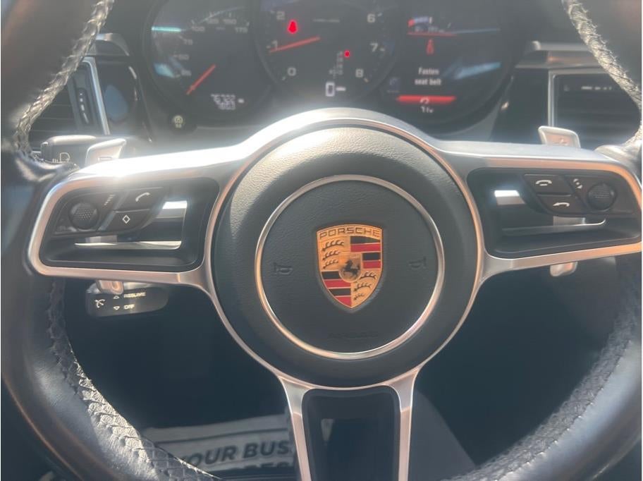 2018 Porsche Macan Sport Utility 4D