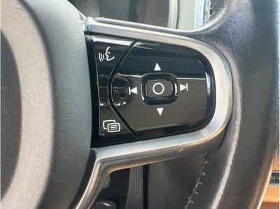 2018 Volvo XC90 T8 Inscription Sport Utility 4D