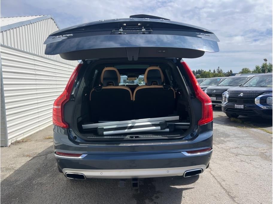 2018 Volvo XC90 T8 Inscription Sport Utility 4D