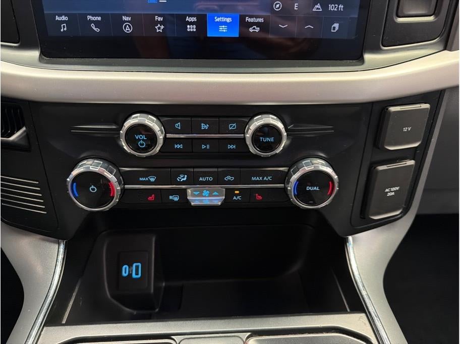 2023 Ford F150 Lightning XLT Pickup 4D 5 1/2 ft