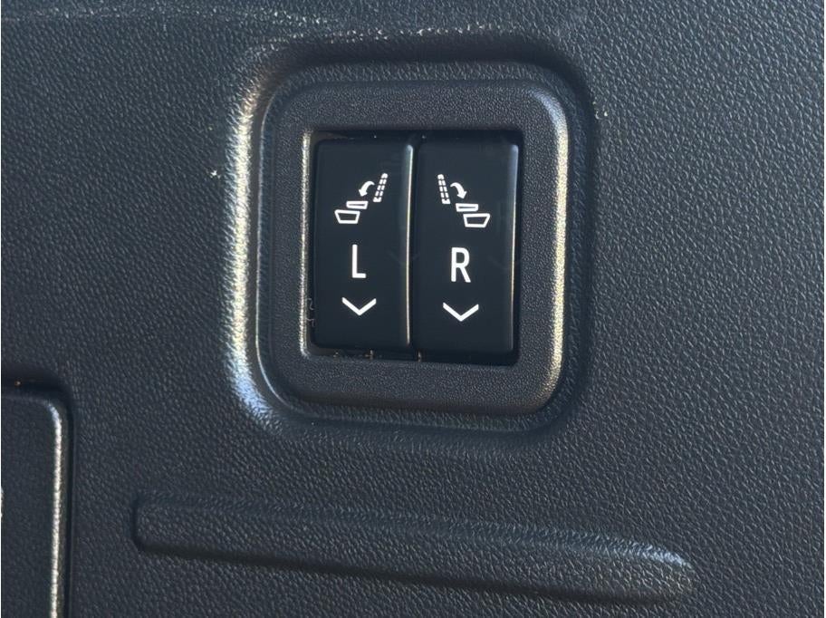 2025 GMC HUMMER EV SUV 2X Sport Utility 4D