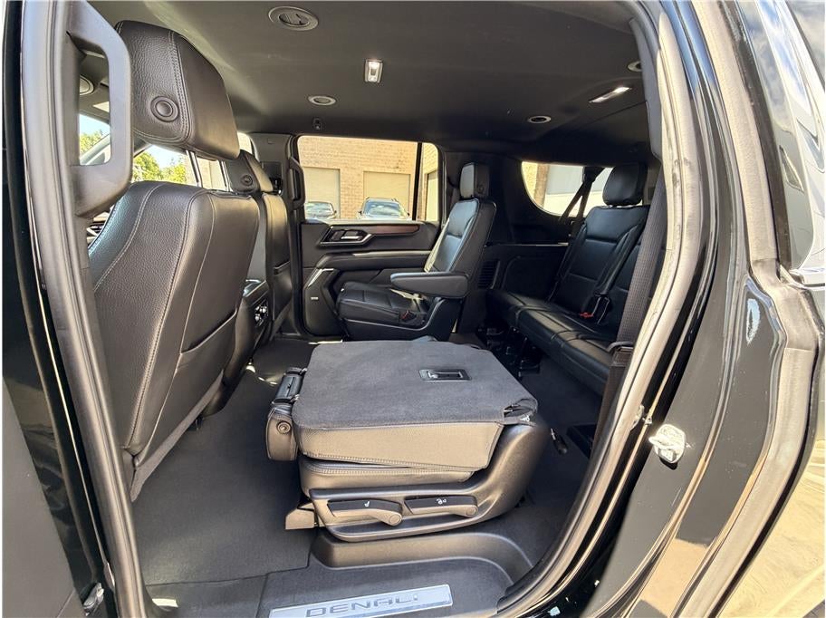 2025 GMC Yukon XL Denali Sport Utility 4D