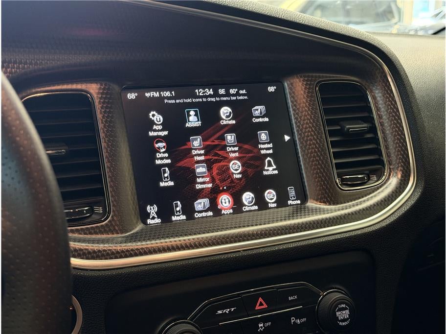 2016 Dodge Charger SRT Hellcat Sedan 4D