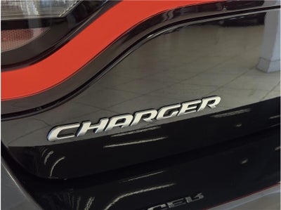 2016 Dodge Charger SRT Hellcat Sedan 4D