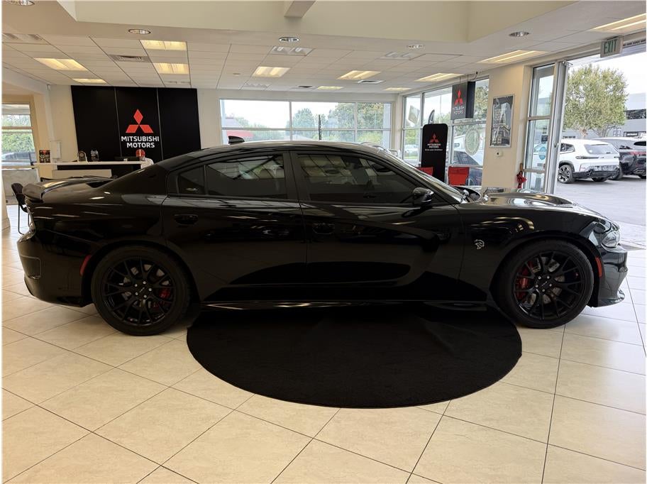 2016 Dodge Charger SRT Hellcat Sedan 4D