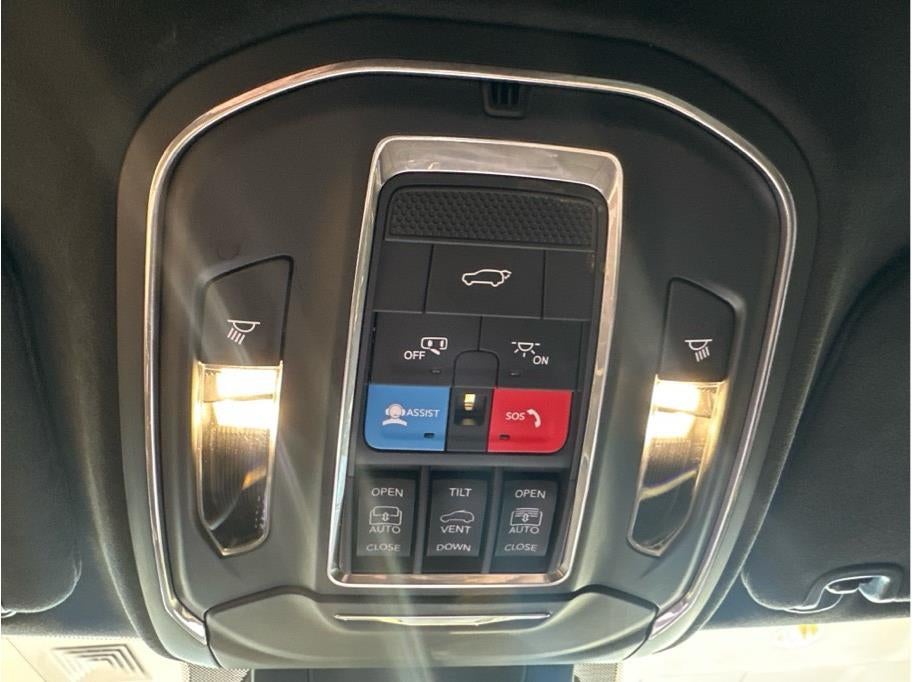 2025 Jeep Wagoneer S Launch Edition Sport Utility 4D